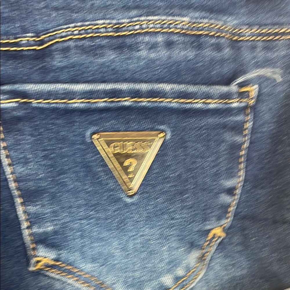 Guess Blue Jean Low Rise Distressed Short Shorts with Cuffed Style - Size XS/XXS - Picture 3 of 7